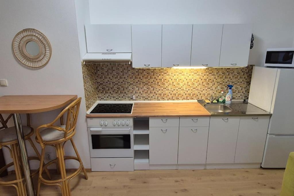 Lovely Old Town Apartment ブラチスラヴァ エクステリア 写真